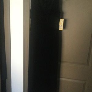 Long Black dressy Formal Dress Jacobson’s Size 16 Young Miss